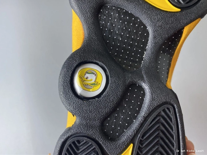 Jordan Retro High 13 League Oregon Air AR4390-035 0731